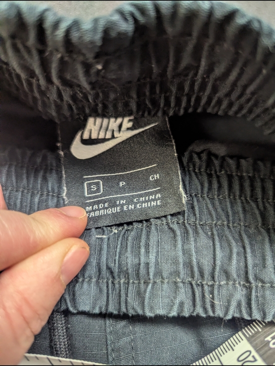 Nike Black Cargo Jogger Pants Size Small - Picture 10 of 11